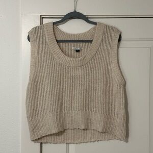NWT American Eagle Outfitters Cream Knit Sweater